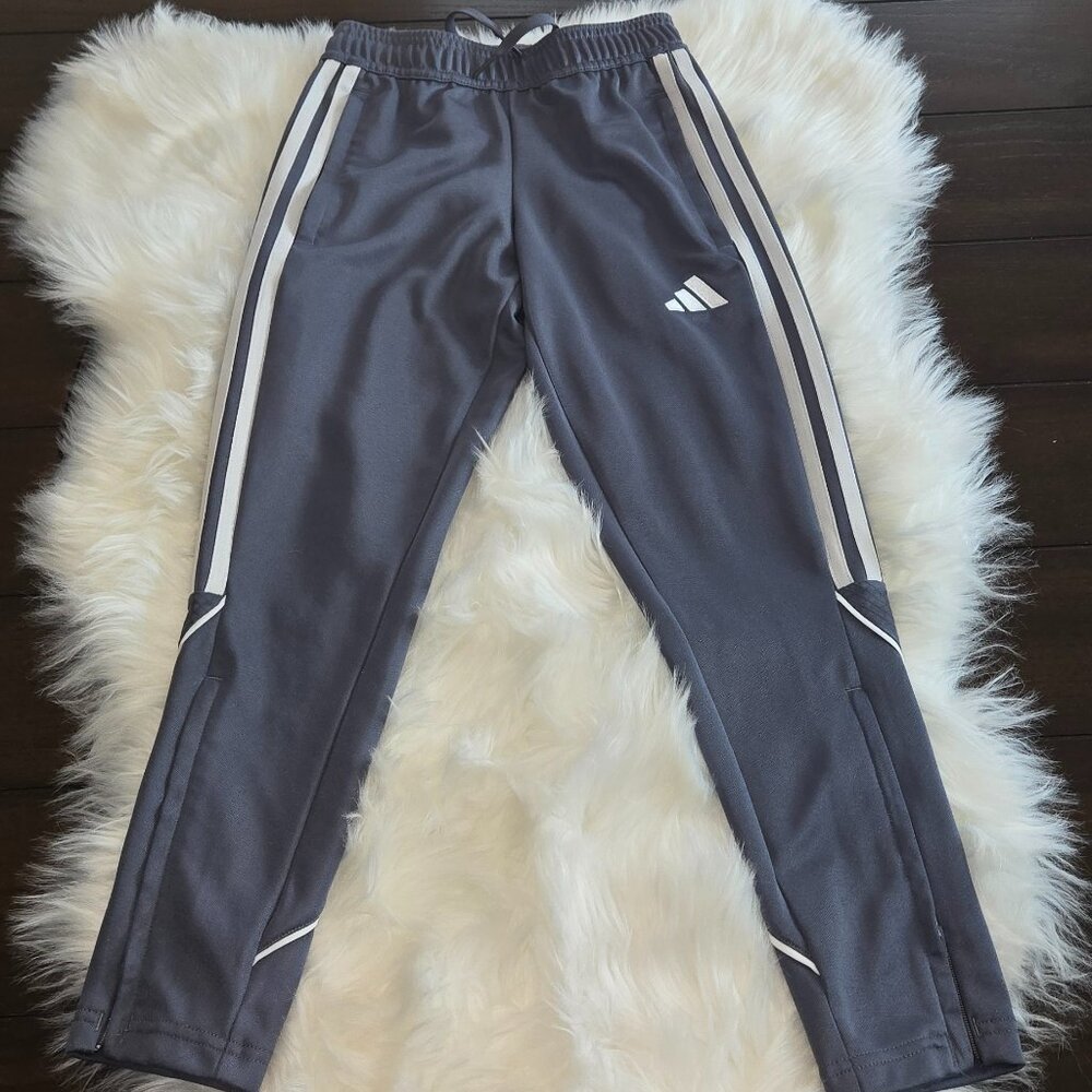 Adidas Youth Small Boys Tiro 23 League Joggers Grey- Excellent Condition